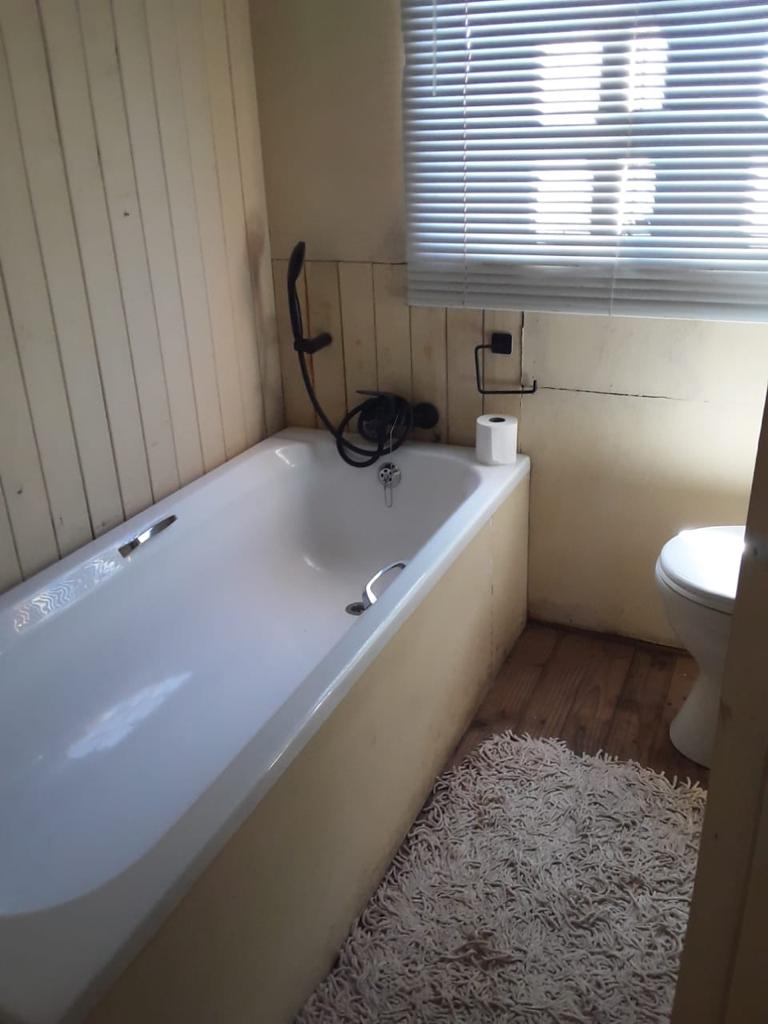 7 Bedroom Property for Sale in Bloemhof North West
